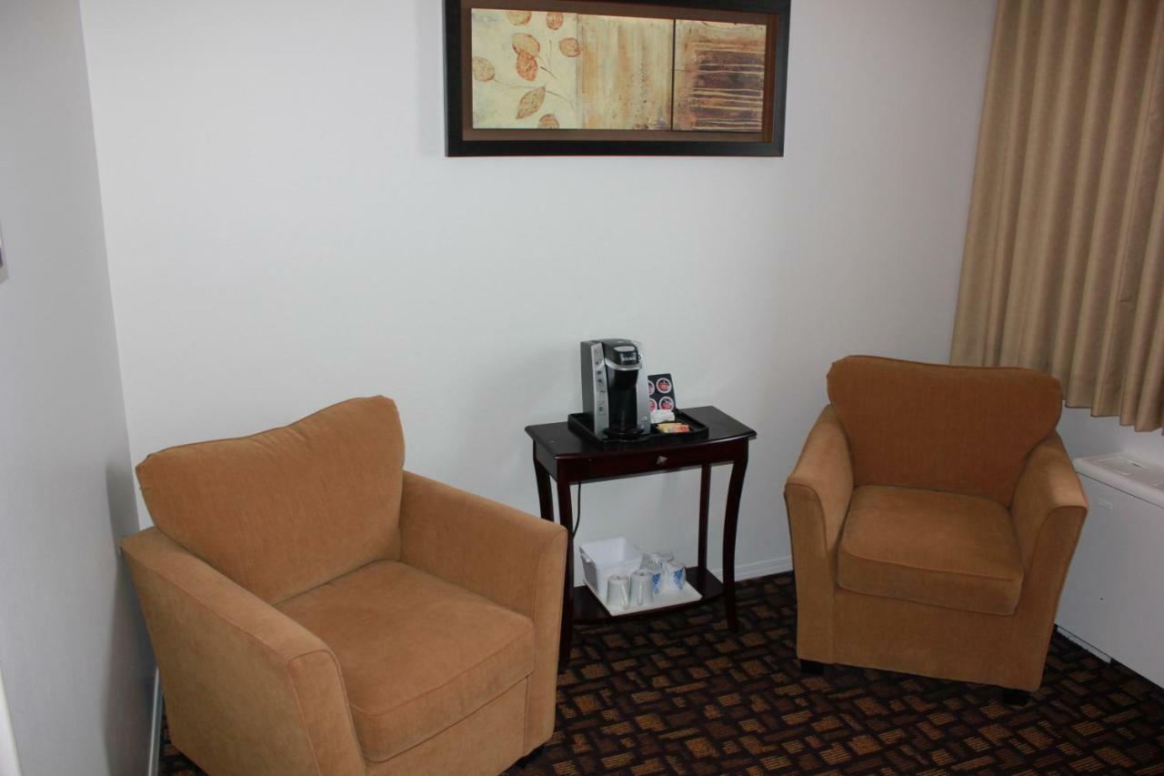 פרינס אלברט Coronet Hotel מראה חיצוני תמונה
